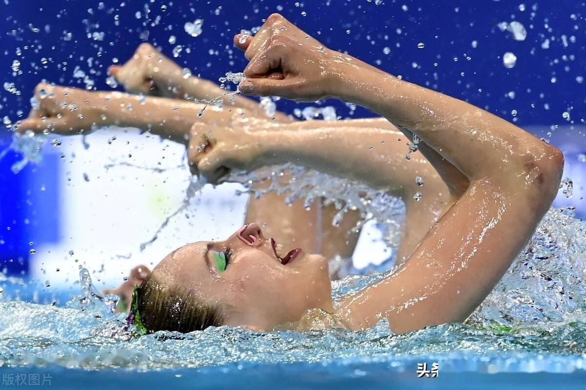 俄罗斯游泳选手喜获佳绩，再度夺冠