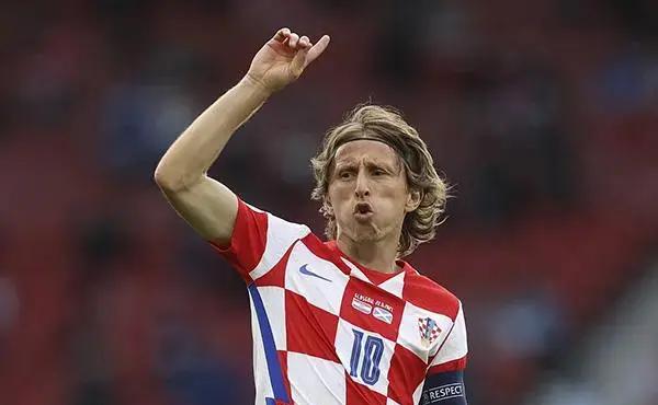 开云体育中国-西班牙战胜克罗地亚,提前晋级