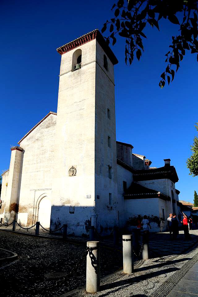 格拉纳达胜利在望，势不可挡的简单介绍