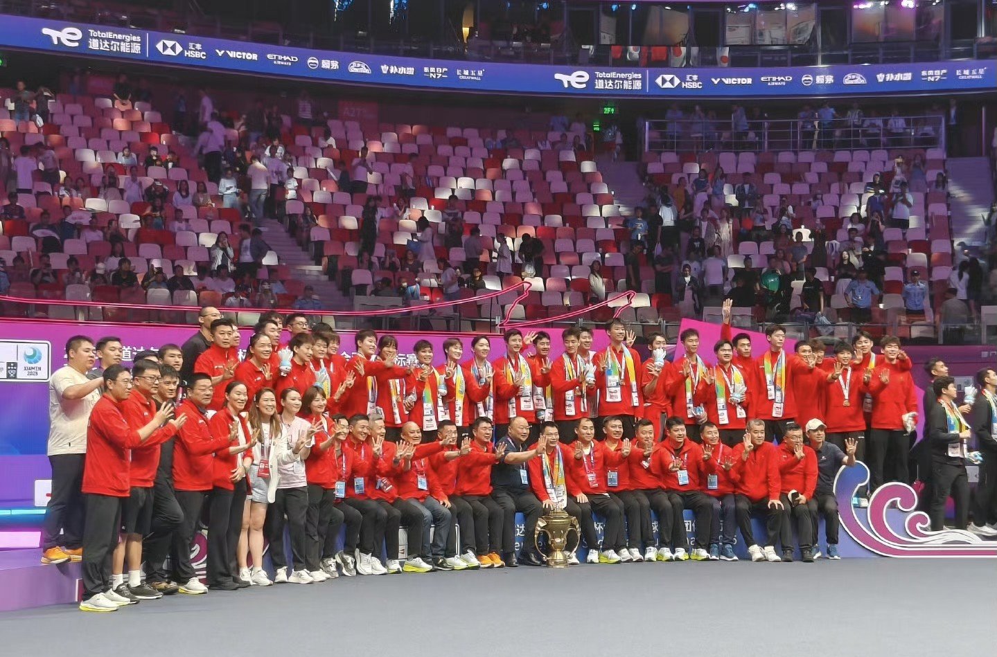 关于世界各地体育团队集结,备战体育盛会的信息 关于世界各地体育团队集结,备战体育盛会的信息