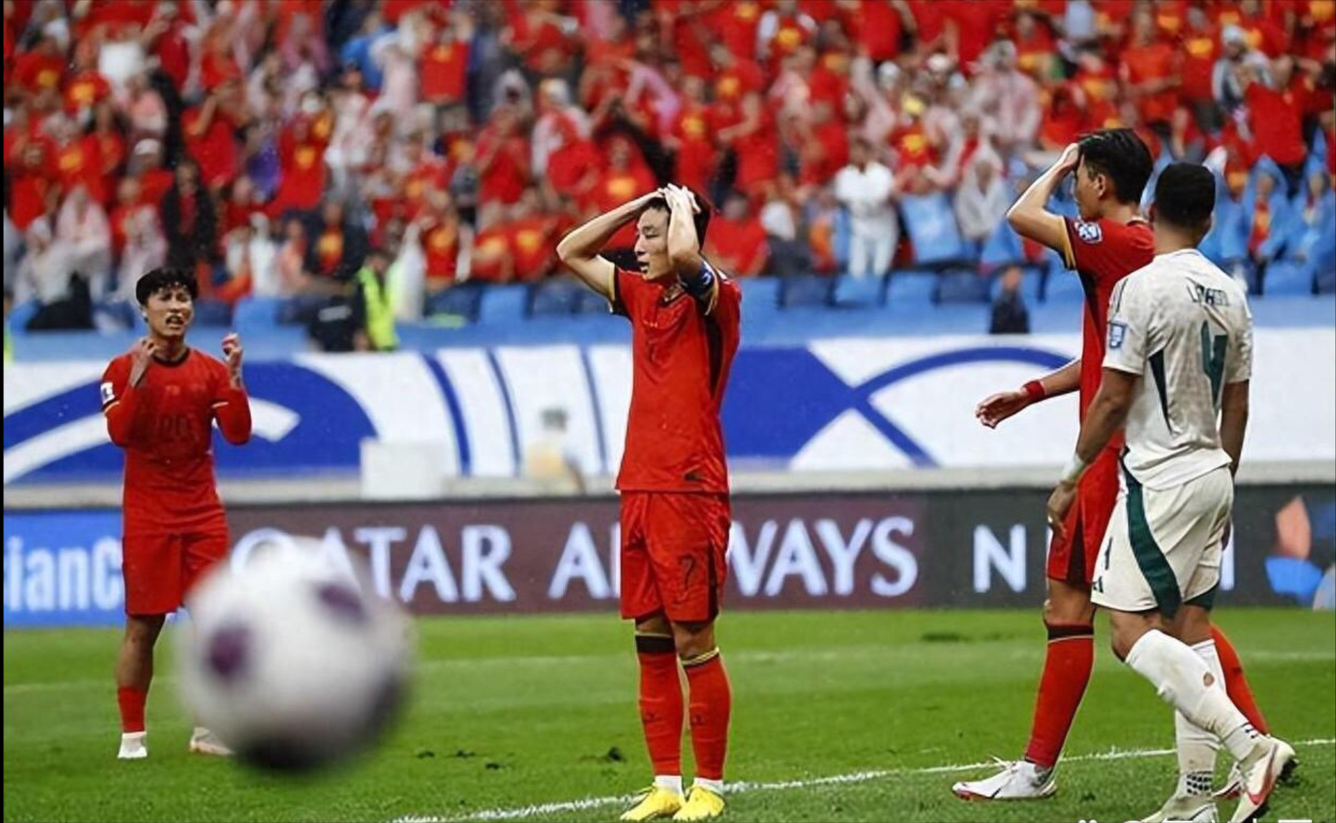 开云体育中国-国际球星同台竞技，引爆足球迷激情