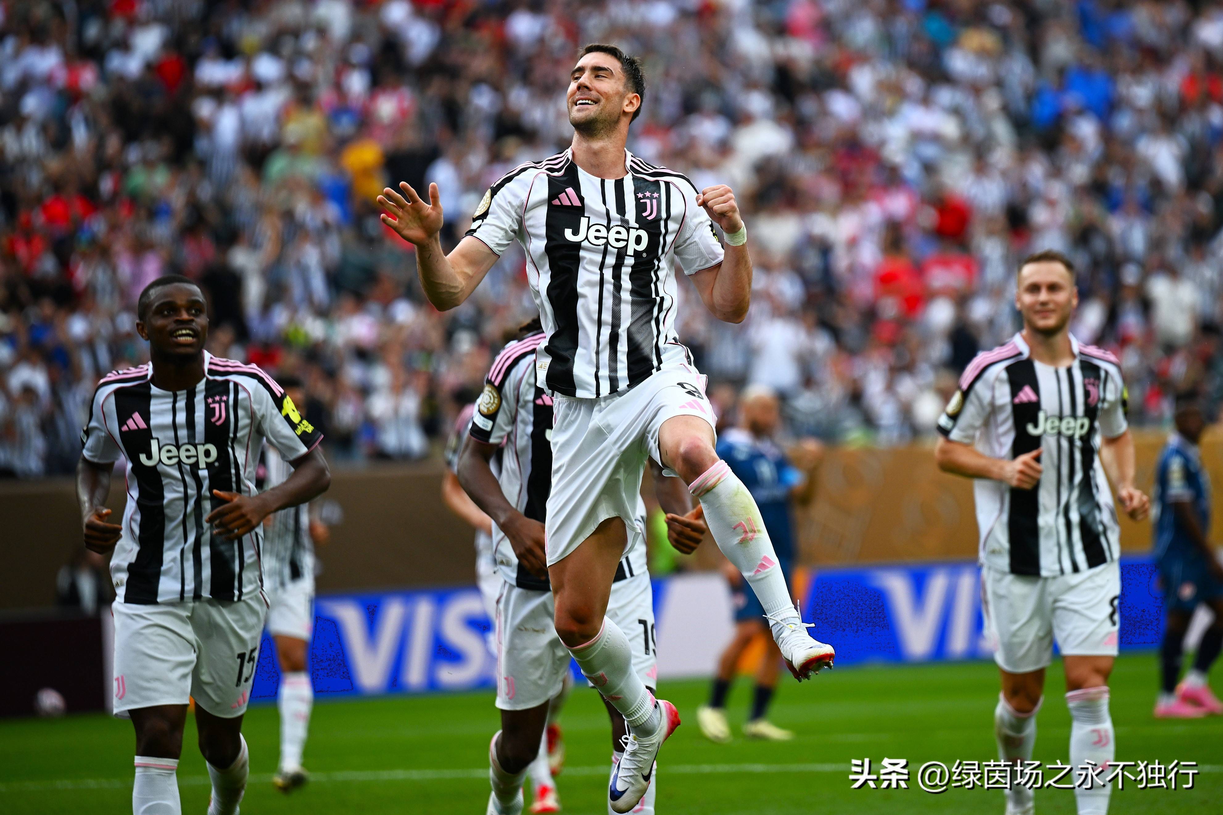 尤文图斯不敌巴塞罗那，遗憾告终