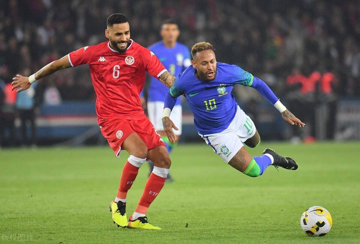 开云体育中国-巴西轻取马赛，加维高光表现