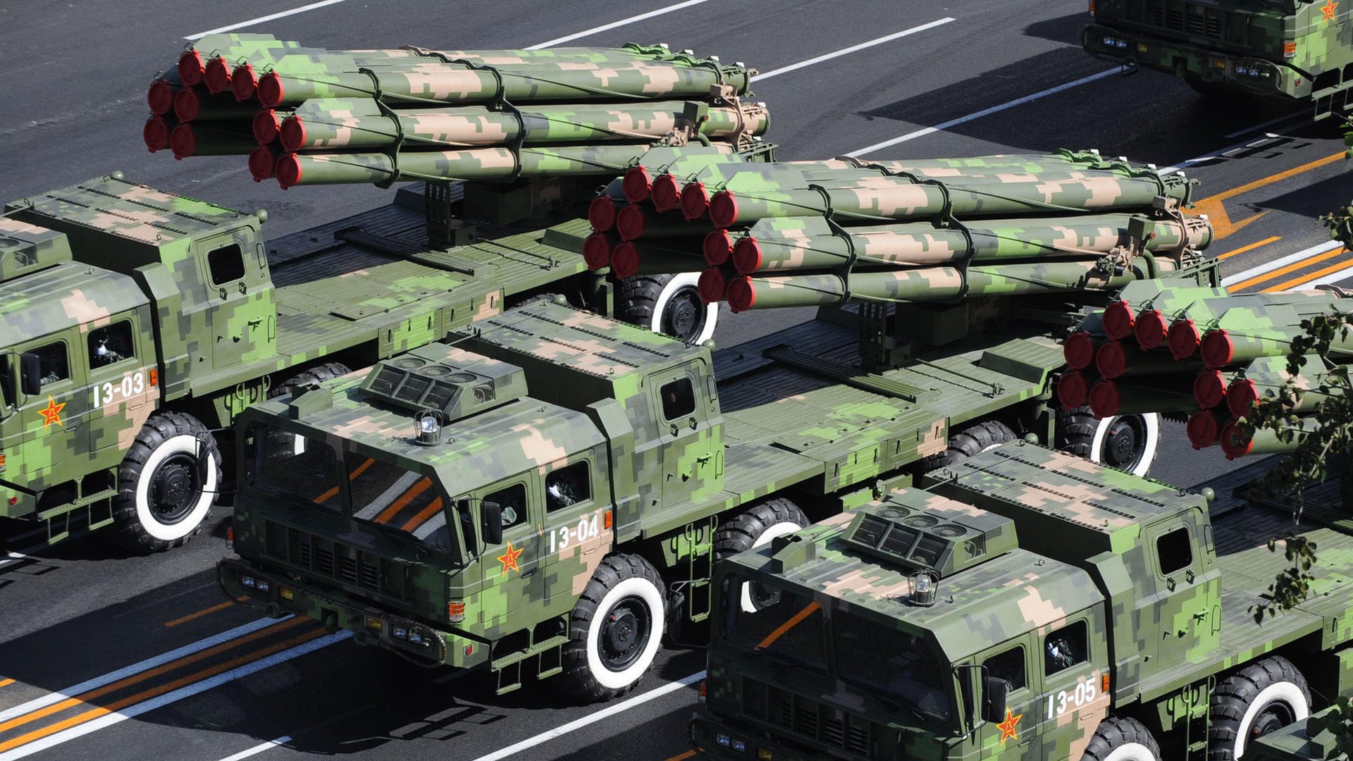 同个周末的平行时空,当日本豪门掀翻皇社时,F1新王已在沙漠赛道加冕