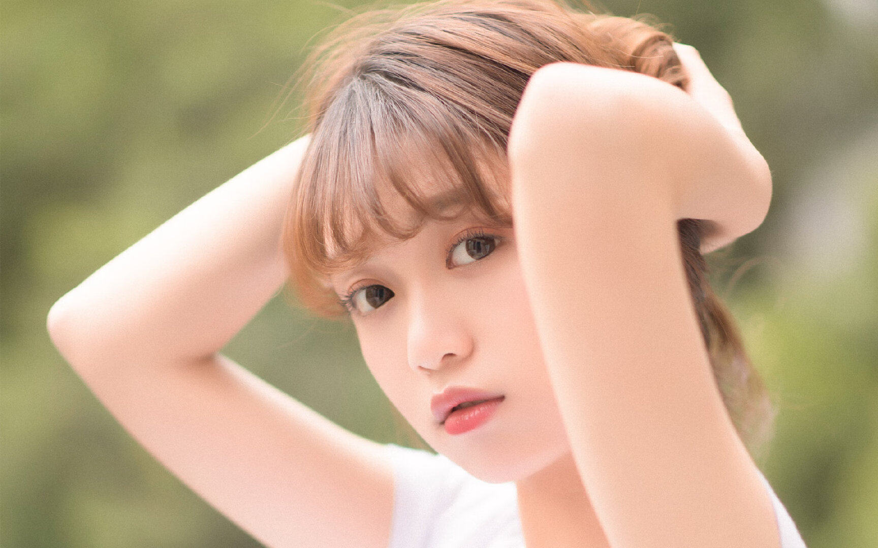 血色天幕下，逆生长的王，福克斯用手术刀般的冷静肢解魔术